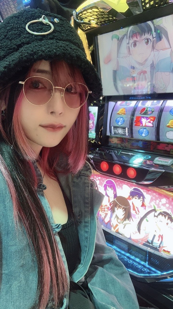 橘アンジュの顔